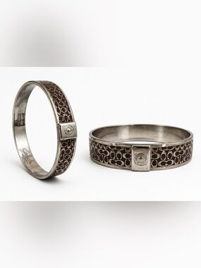Coach Bangle Bracelet Signature silver burgundy Woman Authentic